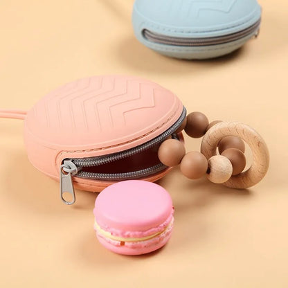 SilkyZip: BPA-Free Baby PaciPod